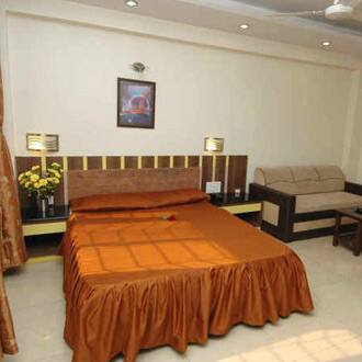 Hotel Rajesh, Mahabaleshwar 4